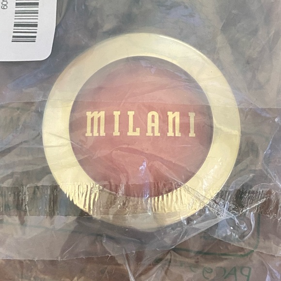 Milani Other - Milani
Baked Blush - Luminoso